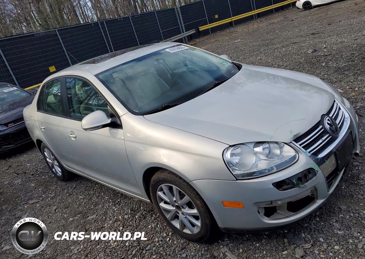 2010 Volkswagen Jetta Se VIN:3VWRZ7AJ9AM162119 - 4