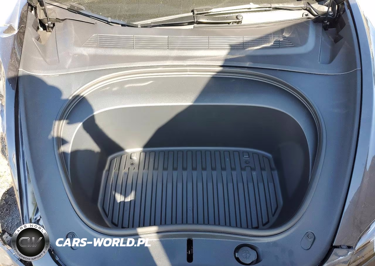 2026 Tesla Model 3 VIN:5YJ3E1EA2TF165611 - 11