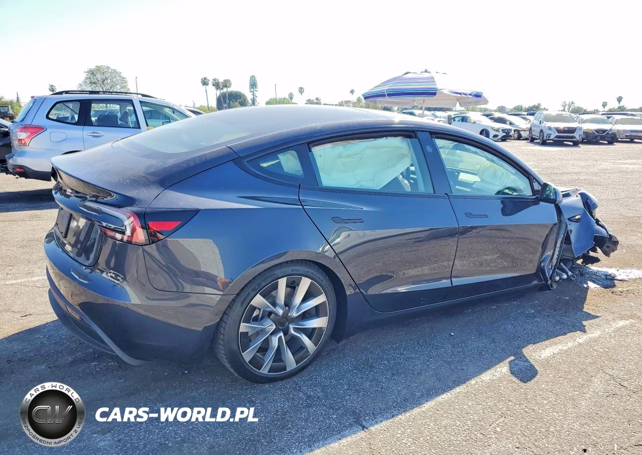 2026 Tesla Model 3 VIN:5YJ3E1EA2TF165611 - 3