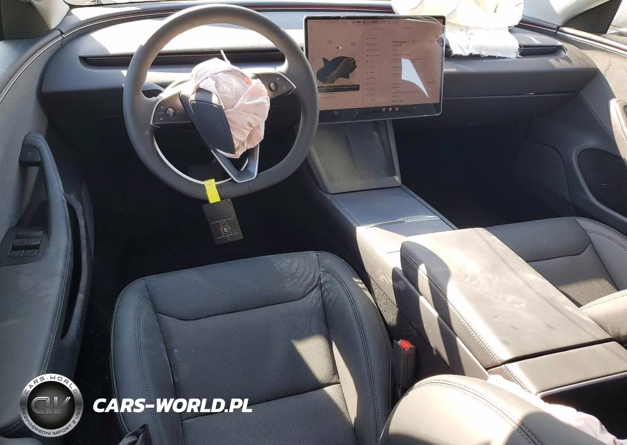 2026 Tesla Model 3 VIN:5YJ3E1EA2TF165611 - 8