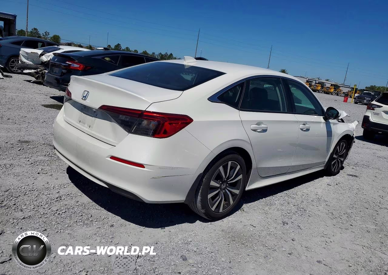 2024 Honda Civic Ex VIN:2HGFE1F72RH323711 - 3
