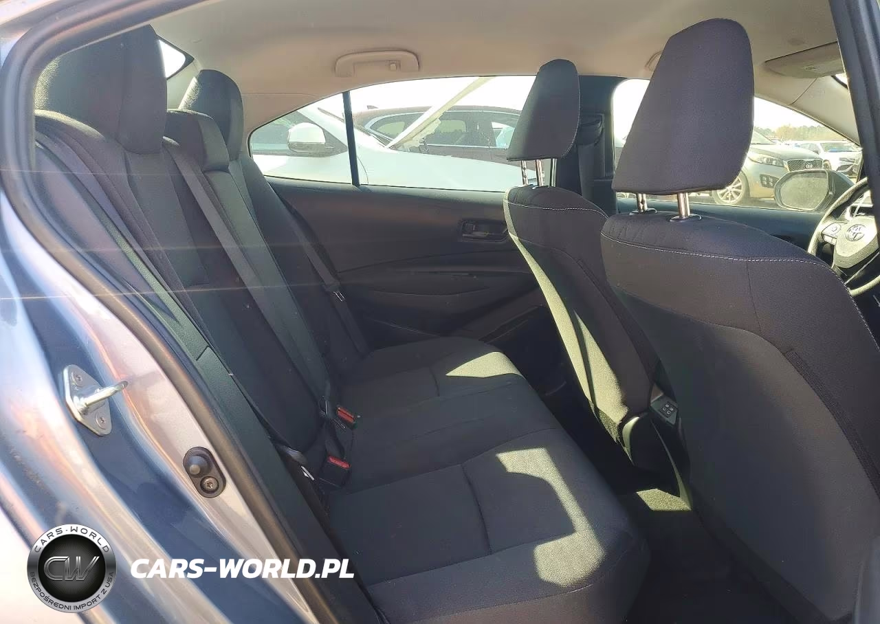 2024 Toyota Corolla Hybrid Le VIN:JTDBCMFE9R3036310 - 10