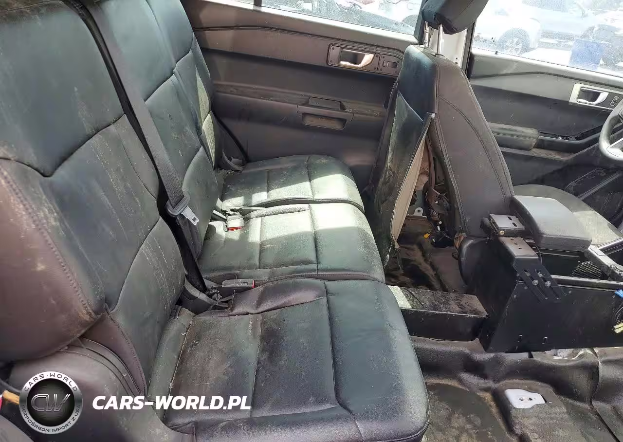 2022 Ford Explorer Police Interceptor VIN:1FM5K8AB9NGA28887 - 11