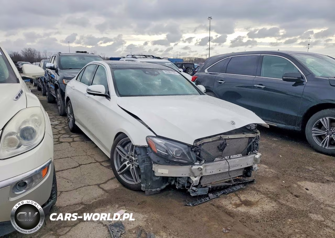2018 Mercedes-Benz E 300 4Matic VIN:WDDZF4KB3JA399399 - 4