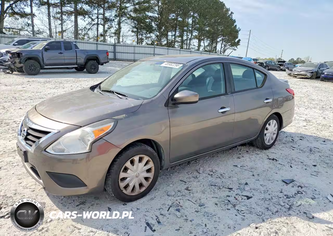 2017 Nissan Versa 1.6 Sv