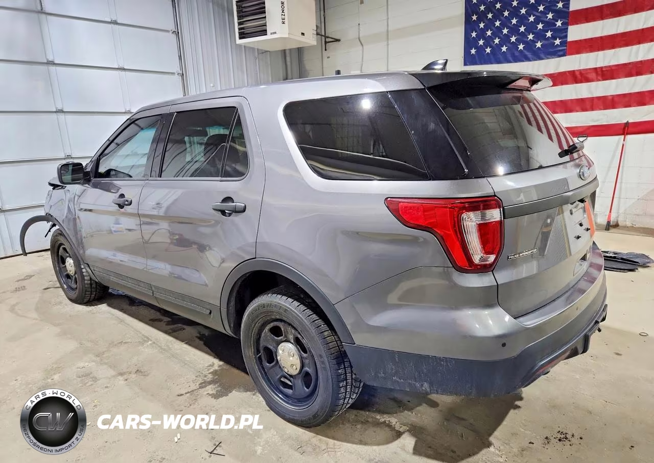 2017 Ford Explorer Police Interceptor VIN:1FM5K8AR2HGB72041 - 2