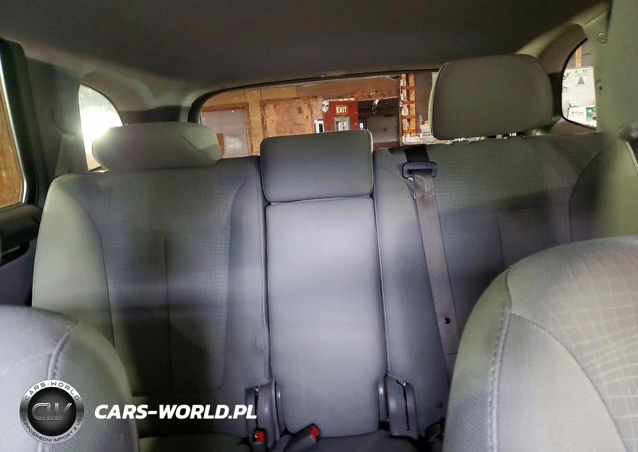 2012 Hyundai Santa Fe Gls VIN:5XYZG3ABXCG094021 - 10