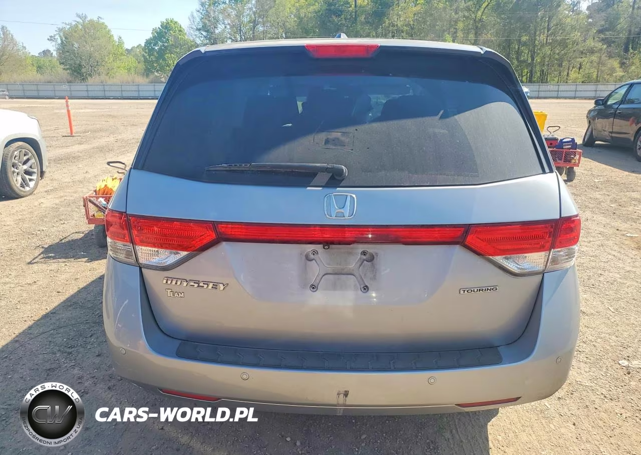 2017 Honda Odyssey Touring VIN:5FNRL5H97HB005367 - 6
