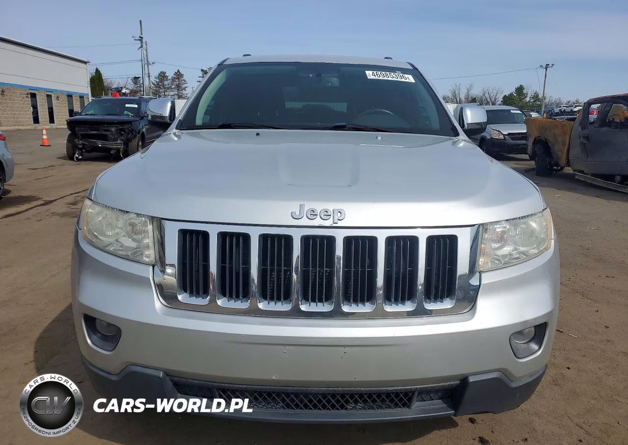 2013 Jeep Grand Cherokee Laredo VIN:1C4RJFAG7DC518663 - 5