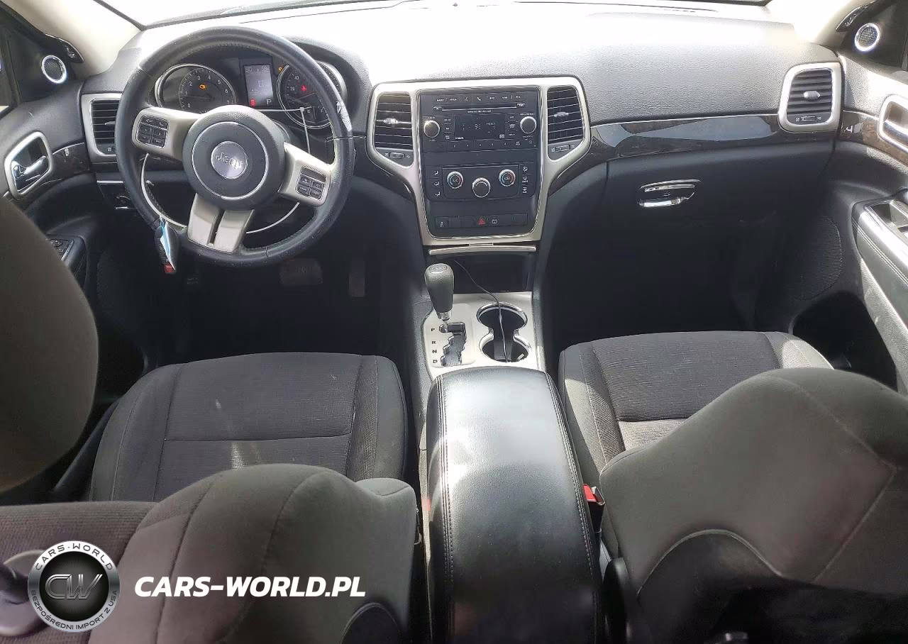 2013 Jeep Grand Cherokee Laredo VIN:1C4RJFAG7DC518663 - 8