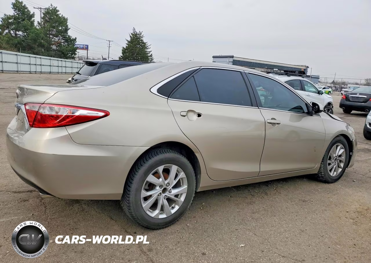 2017 Toyota Camry Xle VIN:4T1BF1FK5HU754291 - 3
