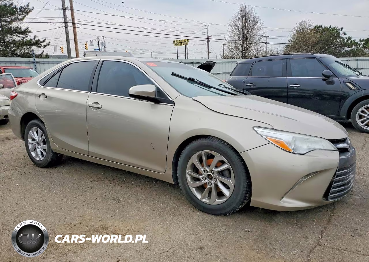 2017 Toyota Camry Xle VIN:4T1BF1FK5HU754291 - 4