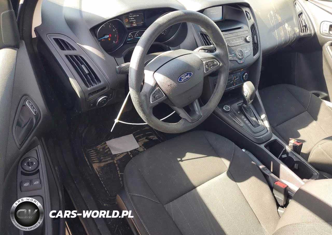 2017 Ford Focus S VIN:1FADP3E26HL338804 - 8