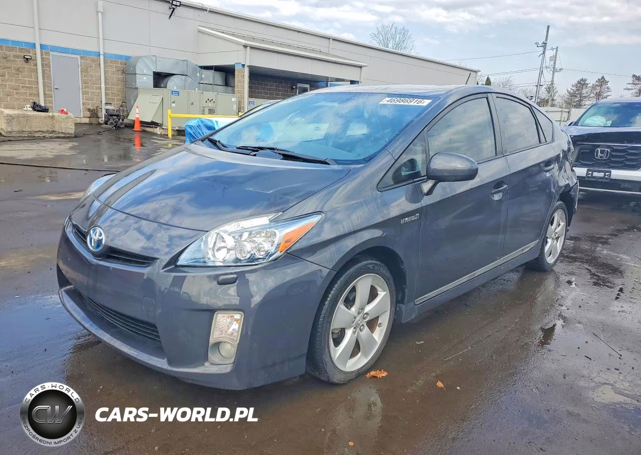 2011 Toyota Prius Five