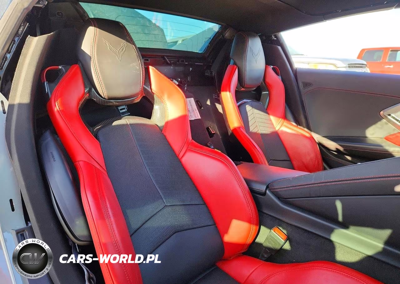 2022 Chevrolet Corvette Stingray 2Lt VIN:1G1YB3D48N5106629 - 10