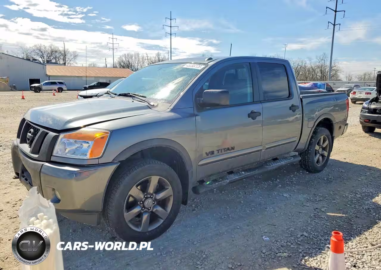 2015 Nissan Titan Sv