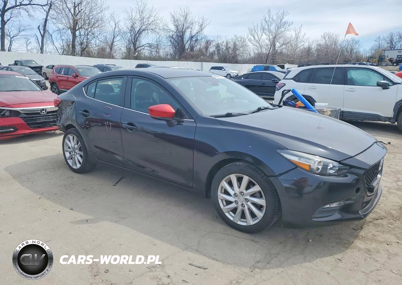 2017 Mazda 3 Touring VIN:3MZBN1V79HM148742 - 4
