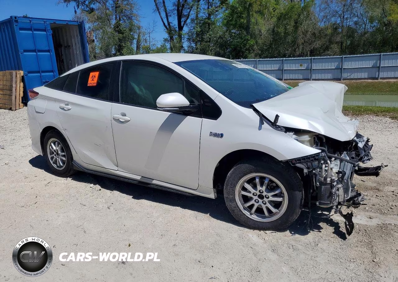 2017 Toyota Prius Prime Premium VIN:JTDKARFP3H3000406 - 4