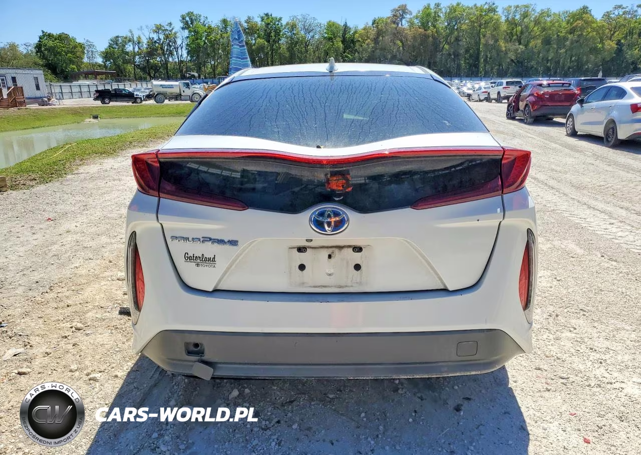 2017 Toyota Prius Prime Premium VIN:JTDKARFP3H3000406 - 6