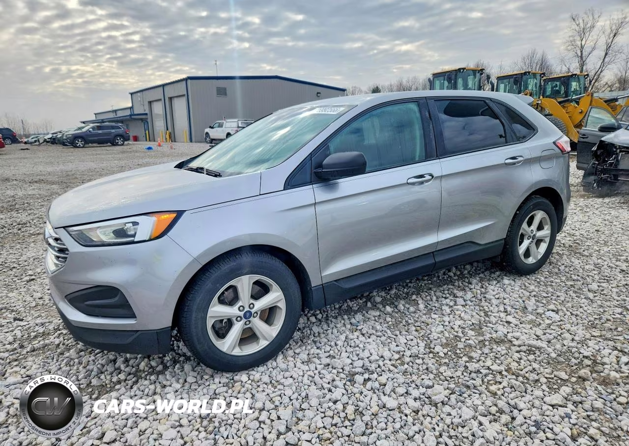 2020 Ford Edge Se