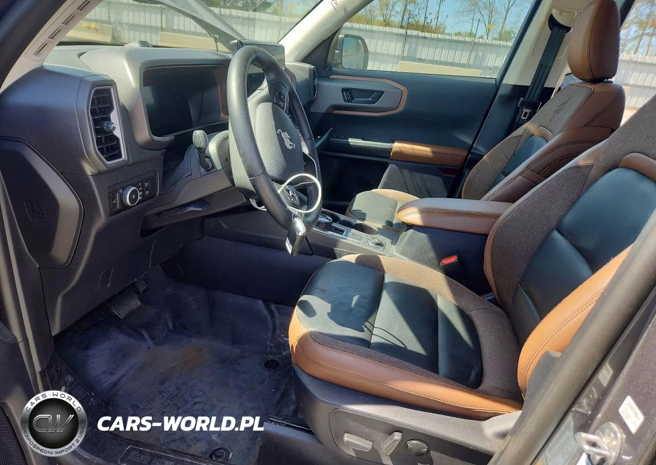 2025 Ford Bronco Sport Outer Banks VIN:3FMCR9CN1SRE36319 - 7