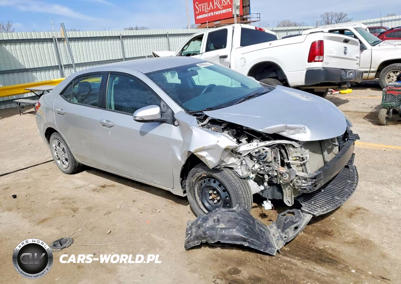 2014 Toyota Corolla S VIN:5YFBURHE4EP093913 - 4
