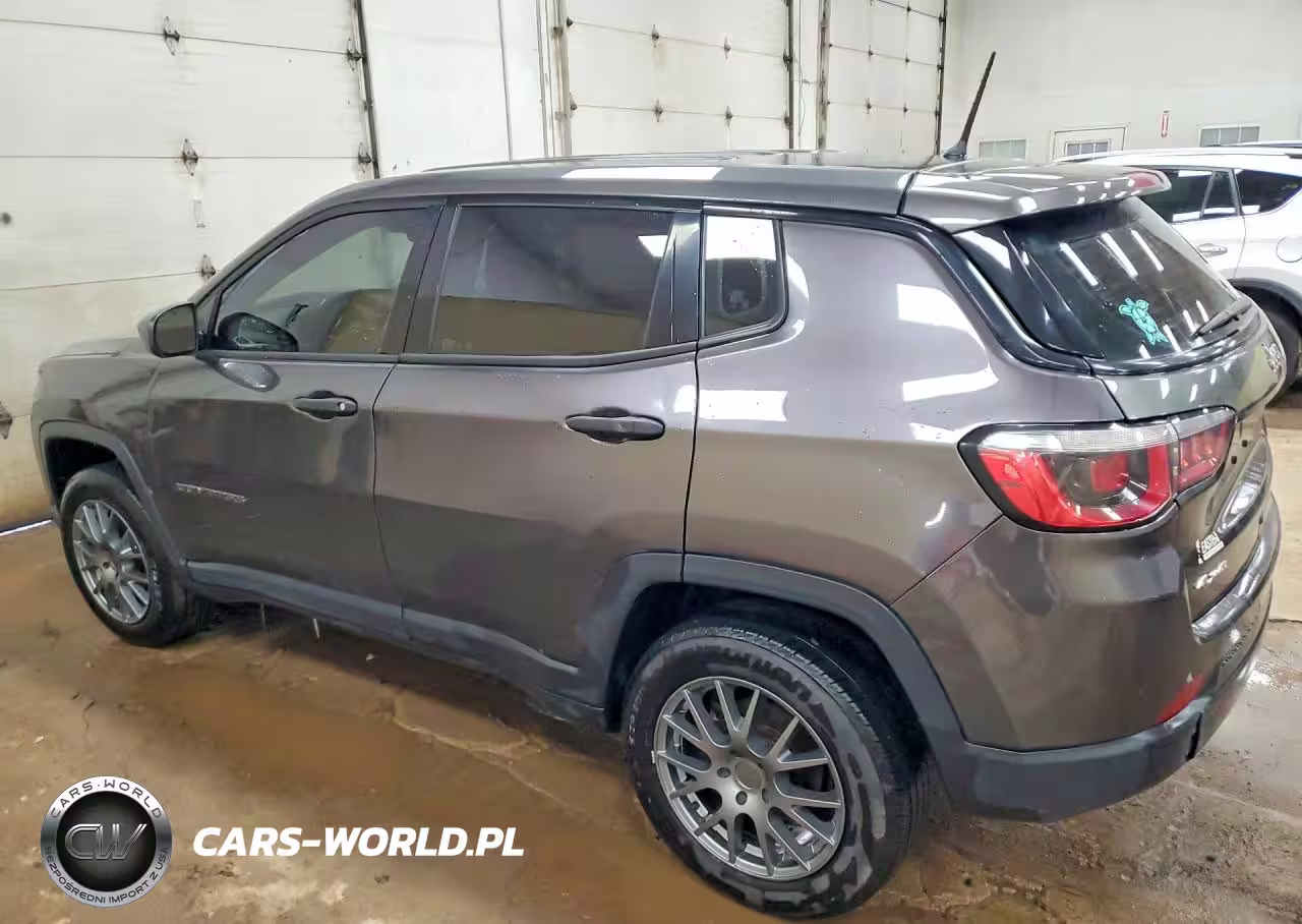 2018 Jeep Compass Sport VIN:3C4NJDAB1JT270644 - 2