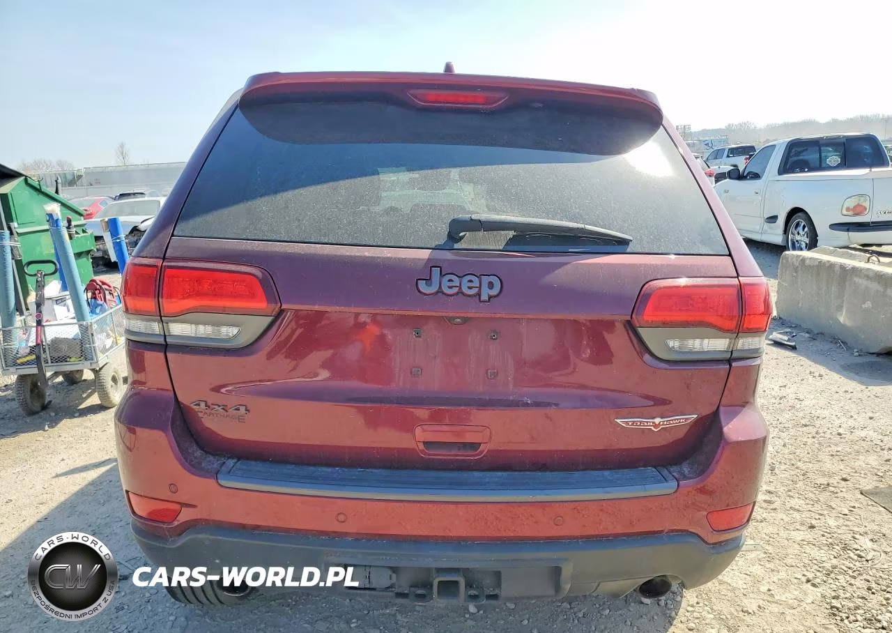 2017 Jeep Grand Cherokee Trailhawk VIN:1C4RJFLG5HC672114 - 6