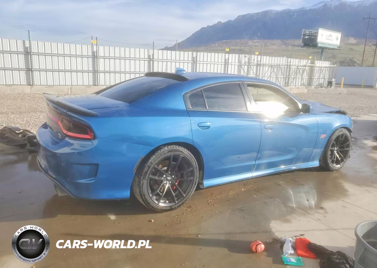 2020 Dodge Charger Scat Pack VIN:2C3CDXGJ4LH204510 - 3