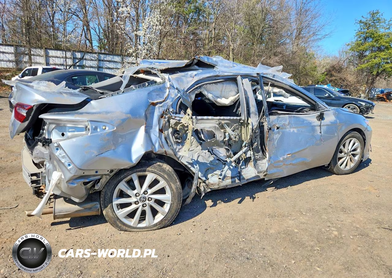 2022 Toyota Camry Le VIN:4T1C11AK8NU691581 - 3