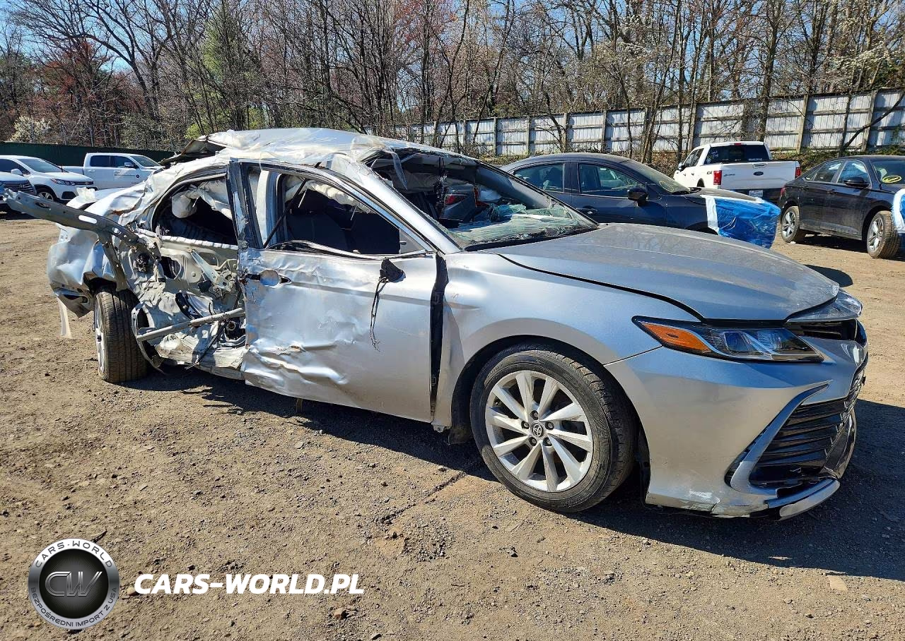 2022 Toyota Camry Le VIN:4T1C11AK8NU691581 - 4