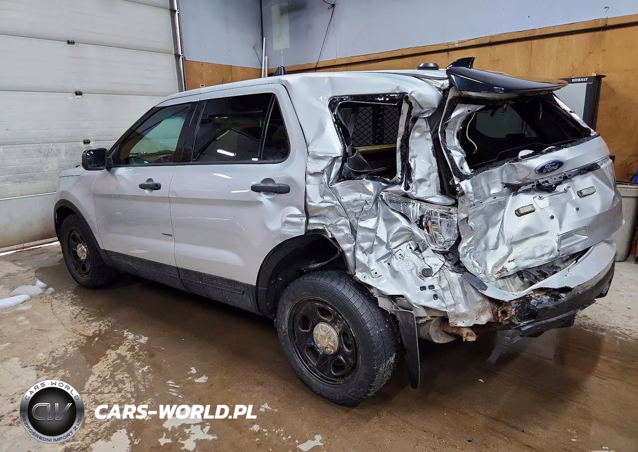 2016 Ford Explorer Police VIN:1FM5K8AT7GGA46882 - 2