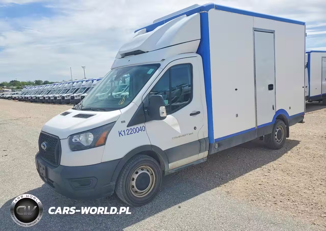 2021 Ford Transit Delivery Truck