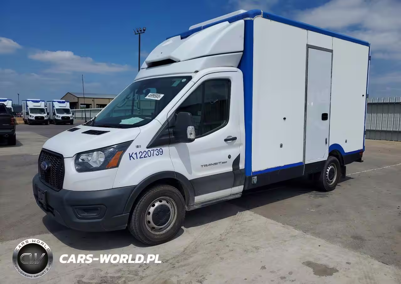 2022 Ford Transit Delivery Truck