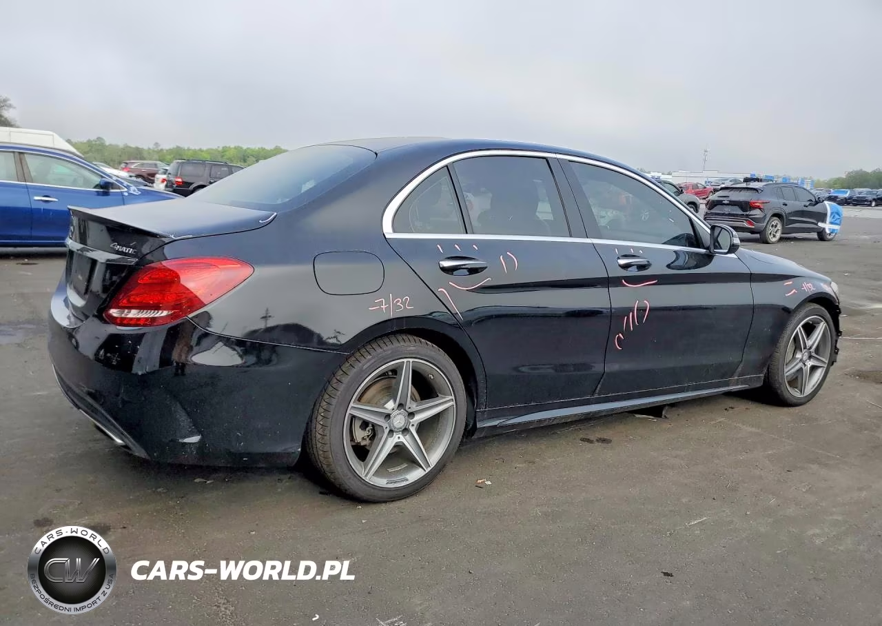 2016 Mercedes-Benz C 300 4Matic VIN:55SWF4KB9GU109520 - 3
