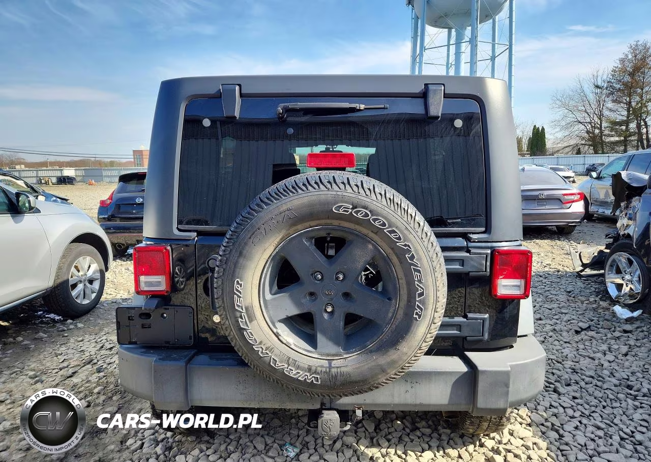 2014 Jeep Wrangler Unlimited Sport VIN:1C4BJWDG4EL270208 - 6