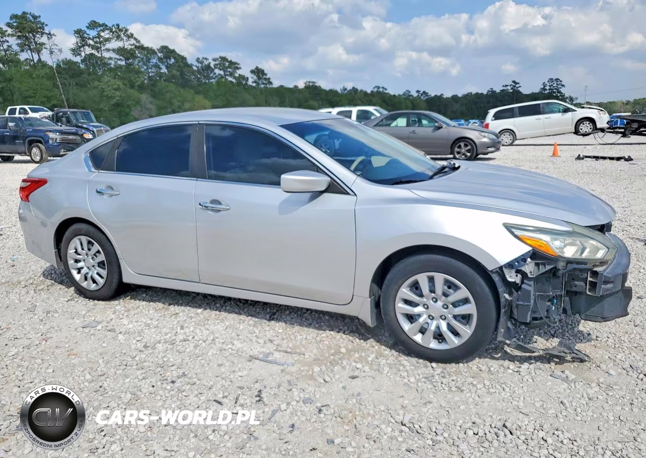 2016 Nissan Altima VIN:1N4AL3APXGC117396 - 4