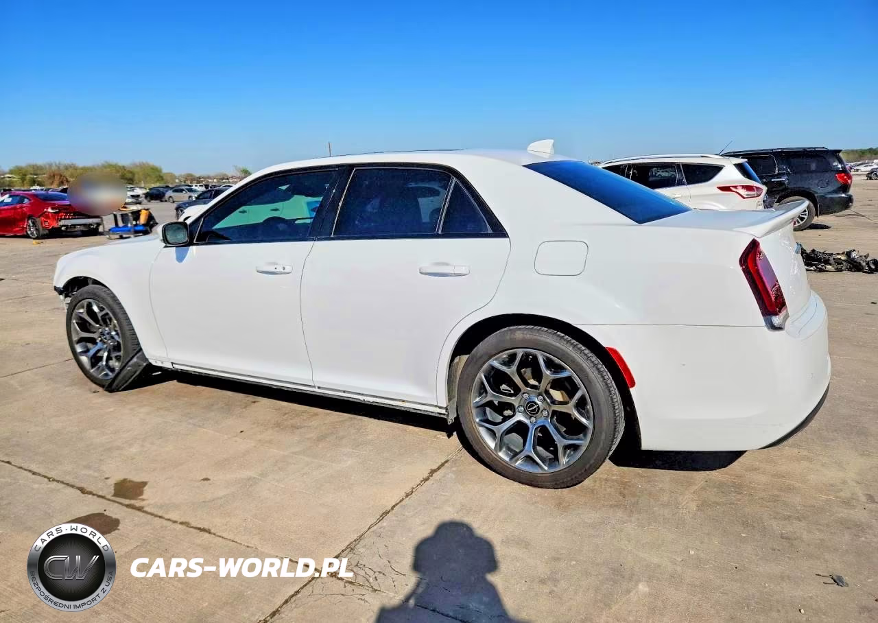 2018 Chrysler 300 S VIN:2C3CCABG4JH216469 - 2