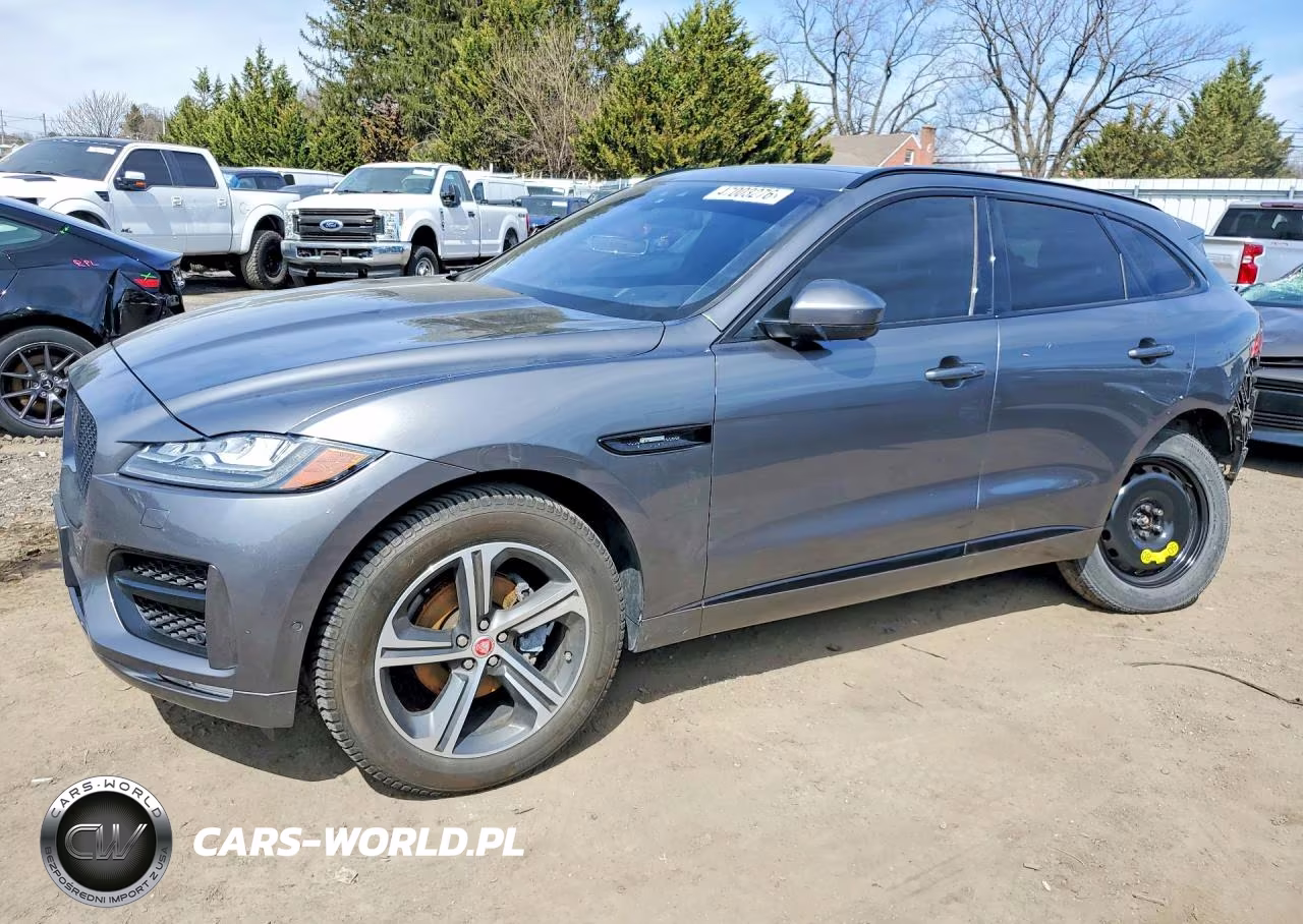 2017 Jaguar F-Pace R - Sport