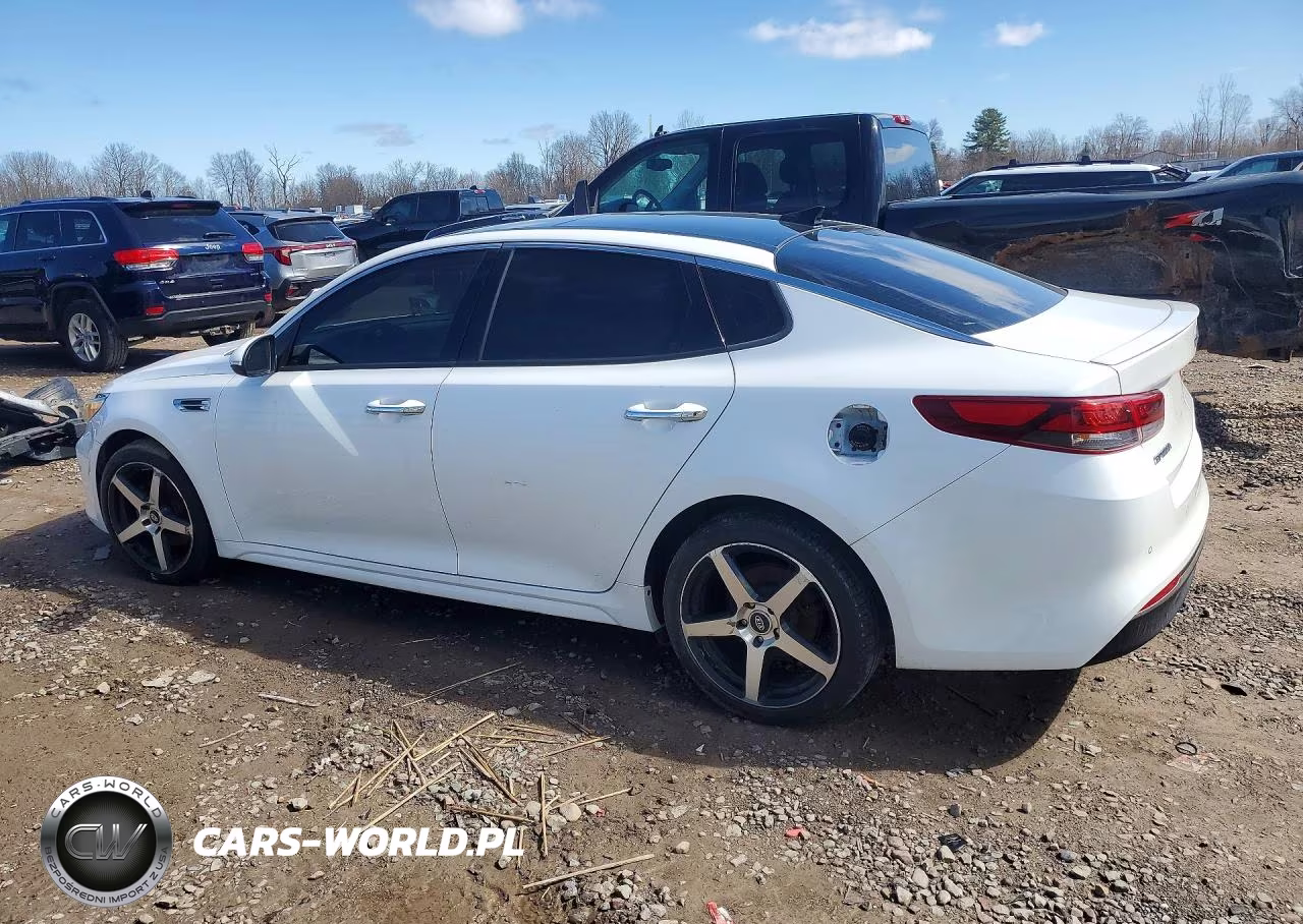 2018 Kia Optima S VIN:5XXGT4L39JG191002 - 2