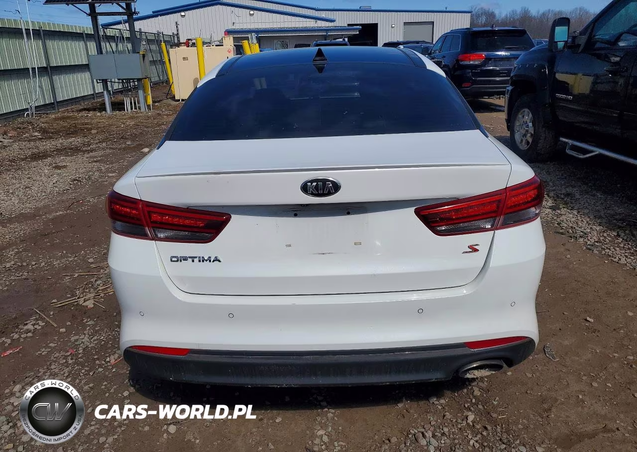 2018 Kia Optima S VIN:5XXGT4L39JG191002 - 6