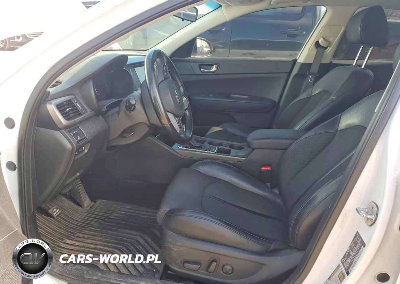 2018 Kia Optima S VIN:5XXGT4L39JG191002 - 7