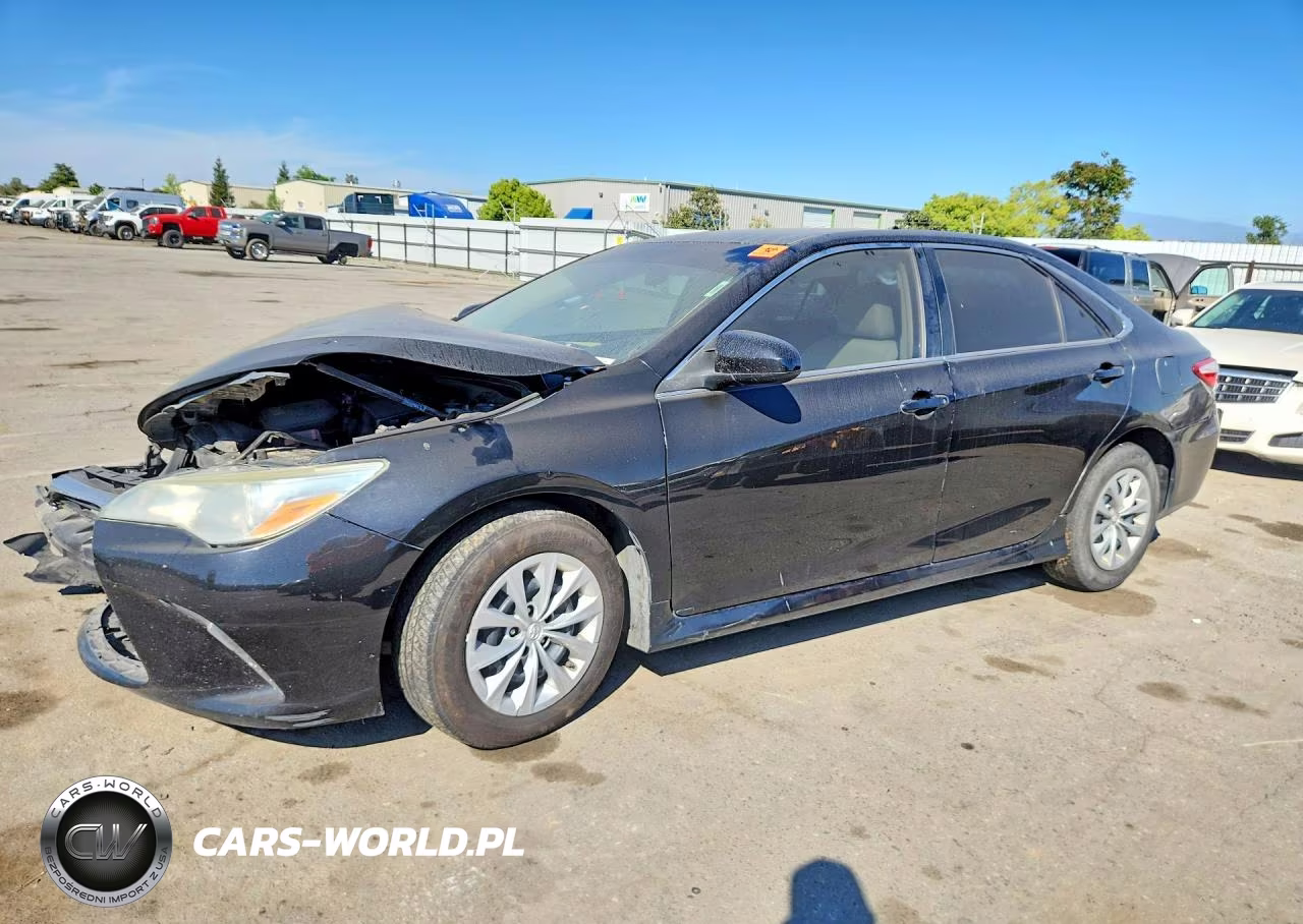 2015 Toyota Camary – zdjęcie 1 z 12