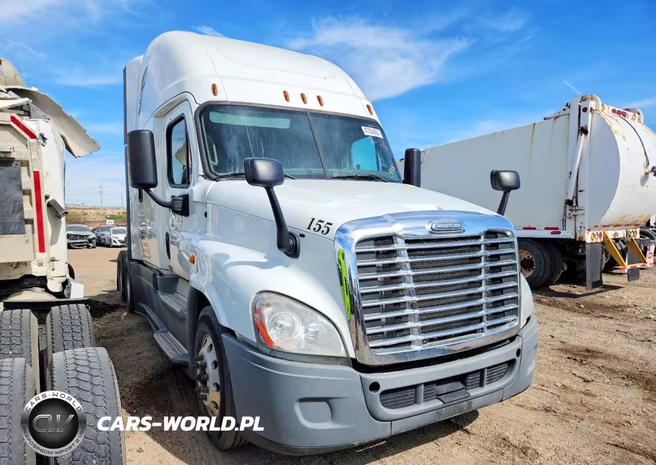 2015 Freightliner Cascadia 125