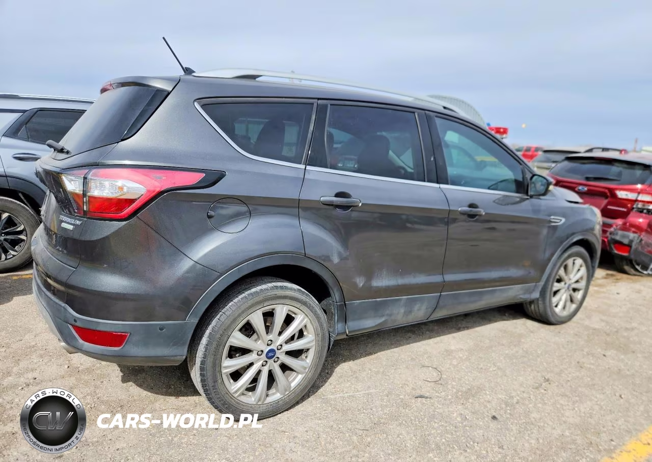 2018 Ford Escape Titanium VIN:1FMCU0J99JUB16785 - 3