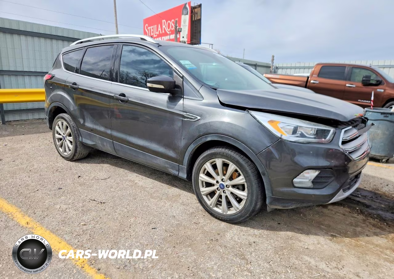 2018 Ford Escape Titanium VIN:1FMCU0J99JUB16785 - 4