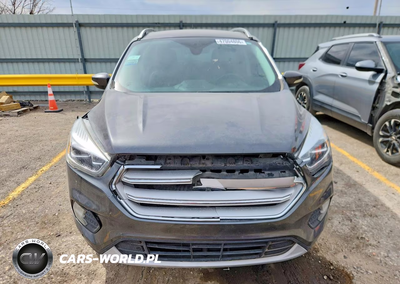 2018 Ford Escape Titanium VIN:1FMCU0J99JUB16785 - 5