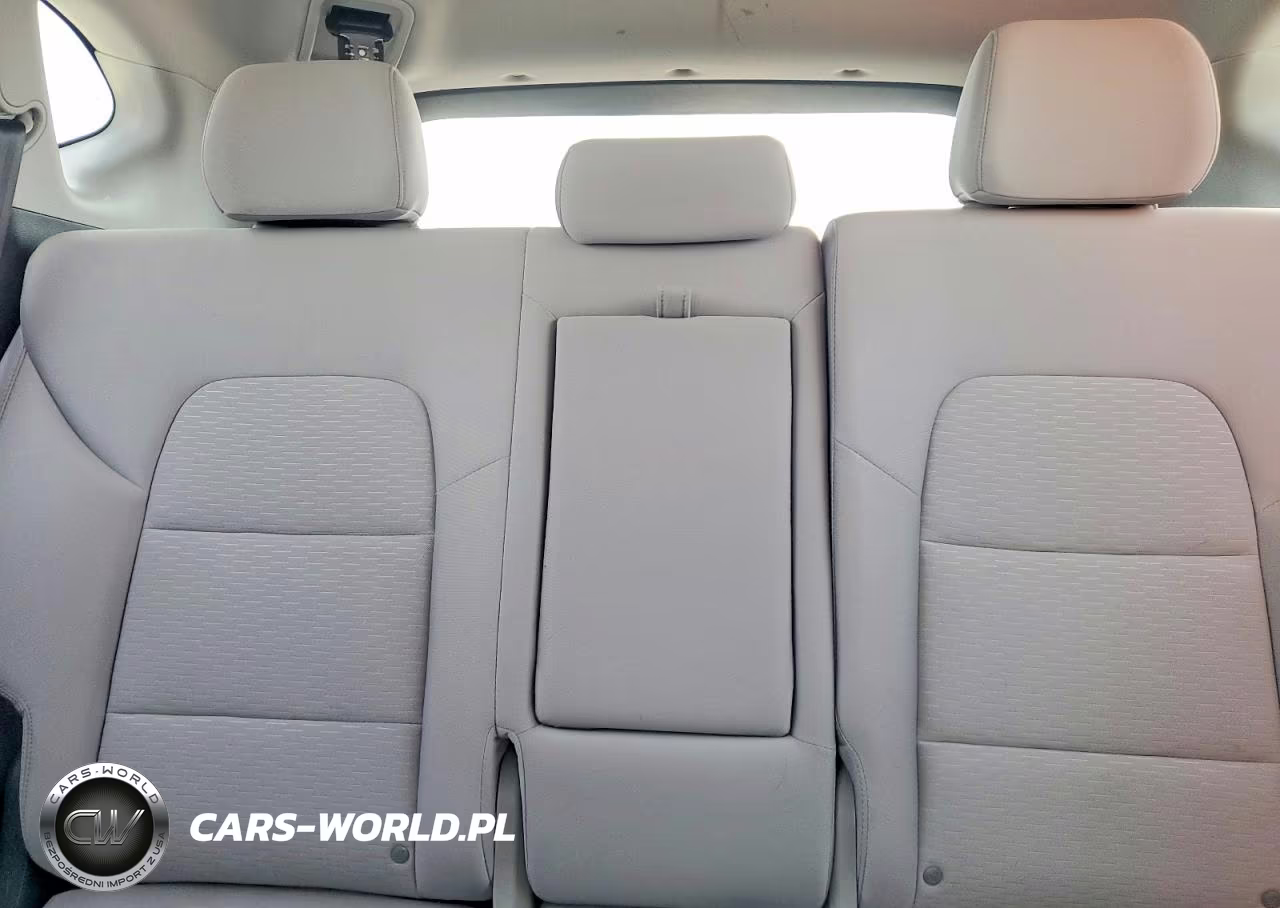 2020 Hyundai Tucson Value VIN:KM8J33A41LU129260 - 10
