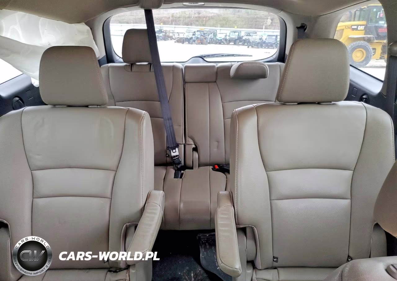 2019 Honda Pilot Touring VIN:5FNYF6H66KB059071 - 10