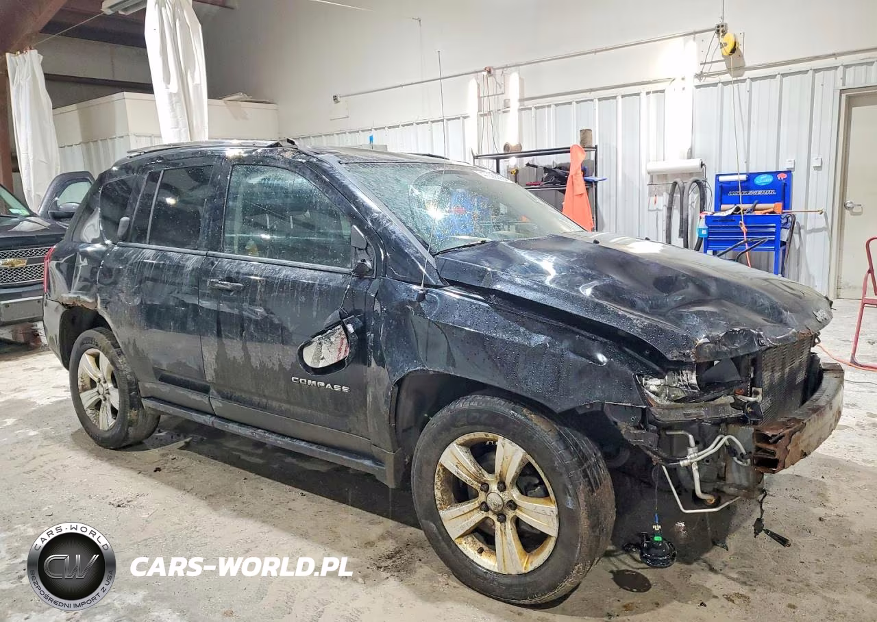 2014 Jeep Compass Sport VIN:1C4NJDBB9ED828430 - 4